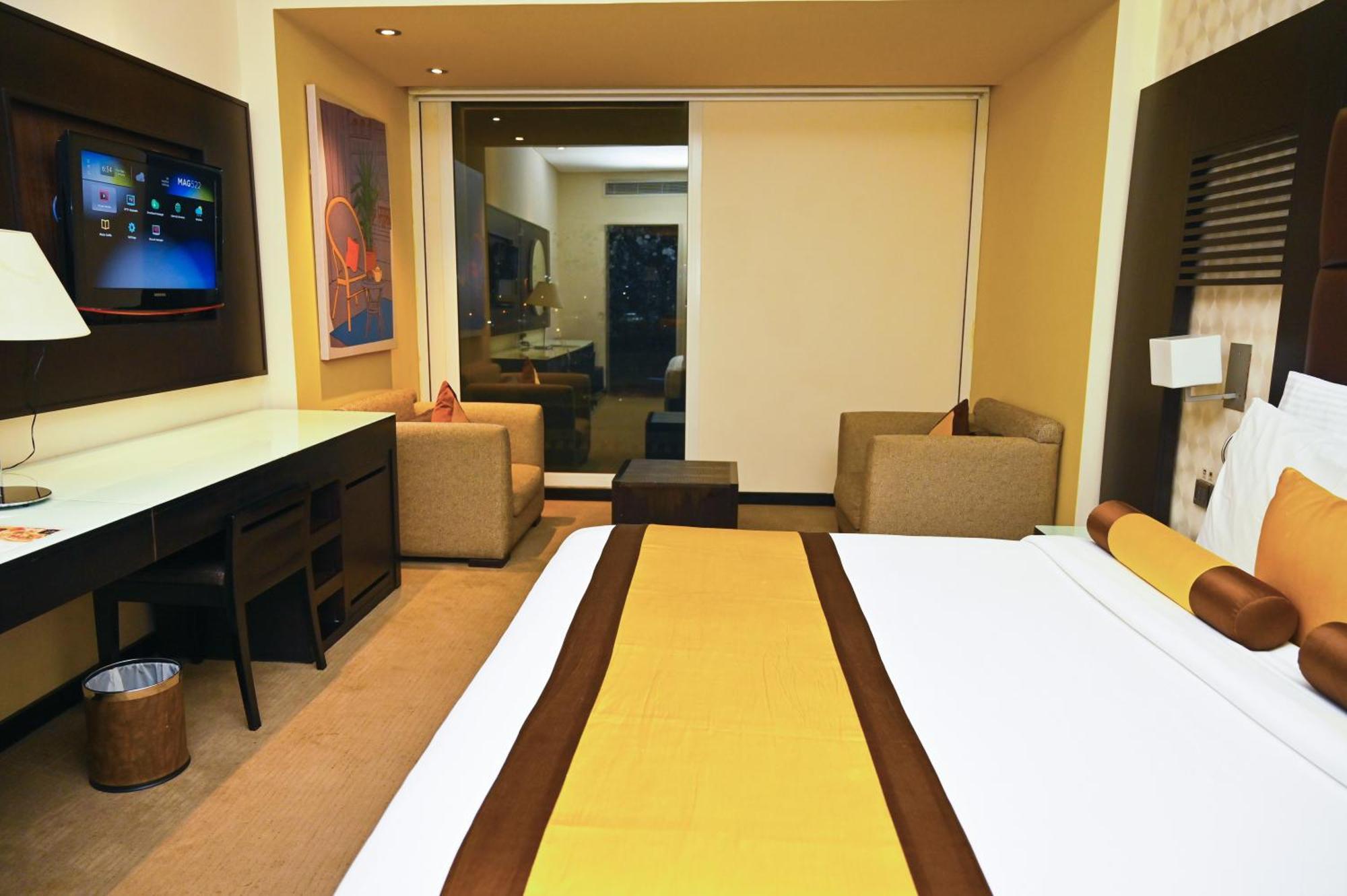 ฮิวส์ บูติค โฮเต็ล Hotel ดูไบ ภายนอก รูปภาพ