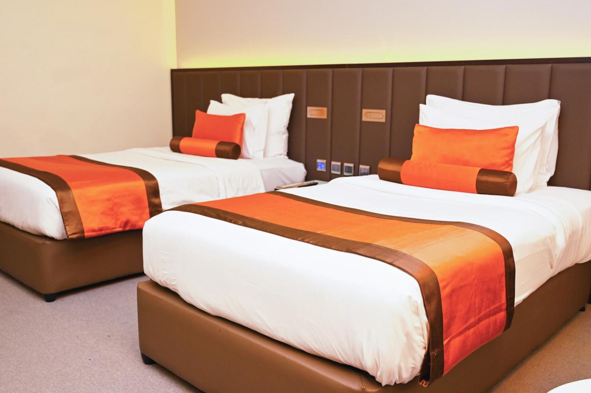 ฮิวส์ บูติค โฮเต็ล Hotel ดูไบ ภายนอก รูปภาพ
